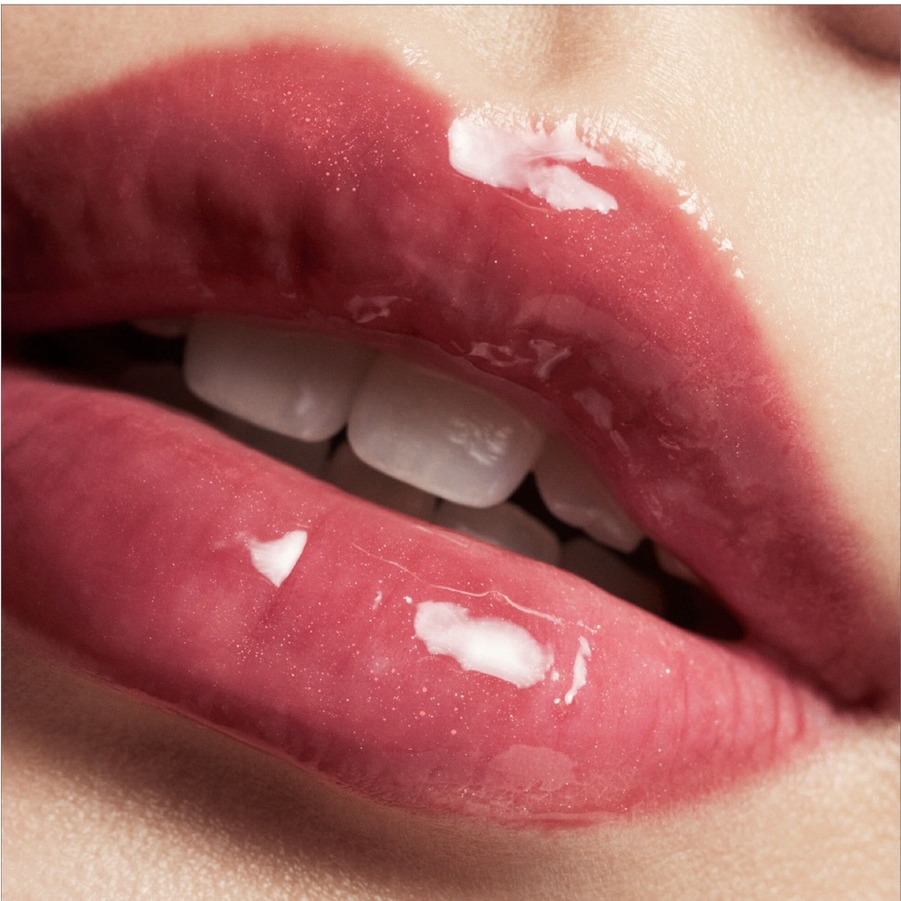 Fenty Beauty gloss bomb lip luminizer, Tower28 lip eye and cheek pencil